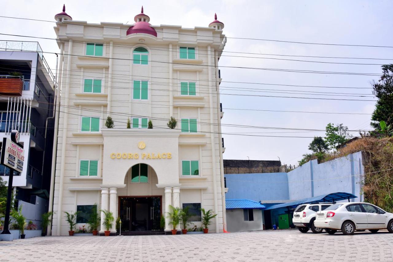 Hotel Coorg Palace Madikeri Exterior foto